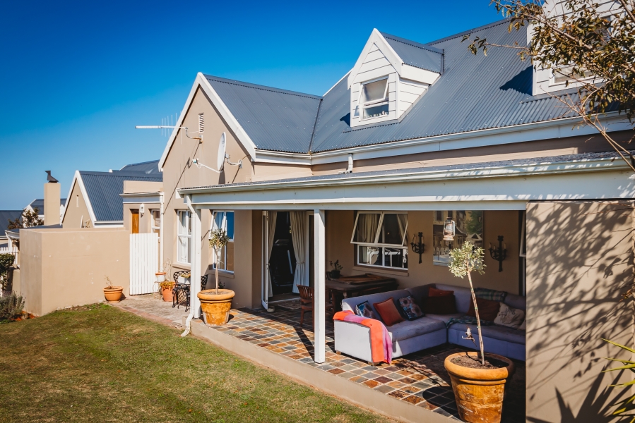 3 Bedroom Property for Sale in Blanco Western Cape